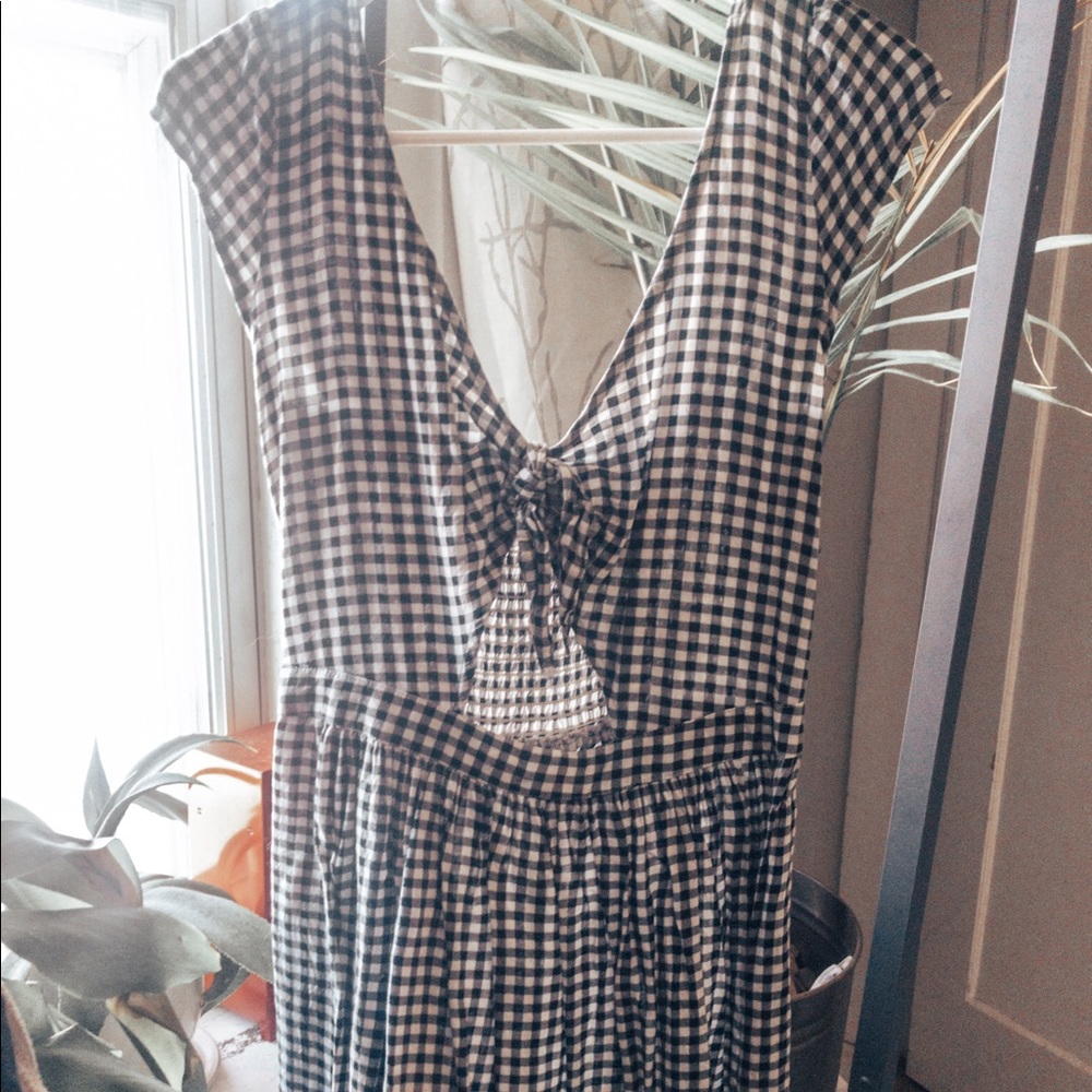 Gingham plunge summer dress